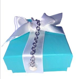 NWOT Tiffany & Co. Bangle Bracelet with Mini Heart Tag